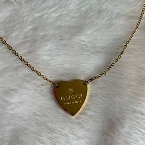 Gucci Necklace Gold Heart